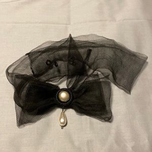 Sarah Cavender Metalworks Black Mesh Sheer Belt with Bow and Pearl Accents Large